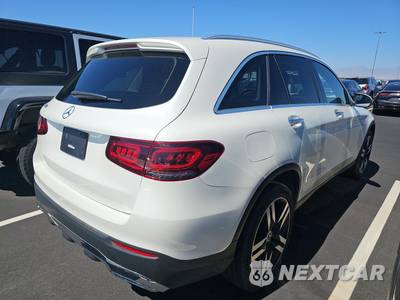 2020 Mercedes-Benz GLC 300 - zdjęcie 4 z 30 - miniatura