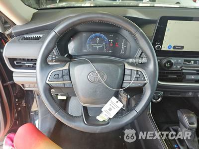 2025 Toyota Grand Highlander XLE - zdjęcie 10 z 30 - miniatura