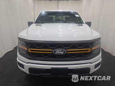 2025 Ford F-150 Tremor Crew Cab Short Bed - zdjęcie 2 z 17 - miniatura