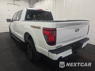 2025 Ford F-150 Tremor Crew Cab Short Bed - zdjęcie 6 z 17 - miniatura