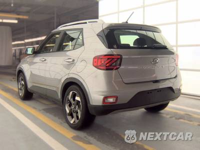 2025 Hyundai Venue SEL - zdjęcie 6 z 21 - miniatura