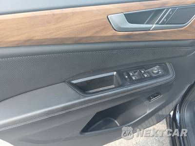 2025 Volkswagen Atlas 2.0T SE w/Technology - zdjęcie 9 z 36 - miniatura