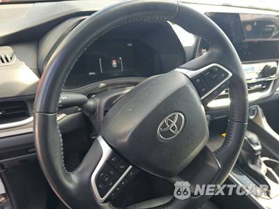 2025 Toyota Grand Highlander XLE - zdjęcie 10 z 31 - miniatura