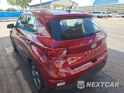 2025 Hyundai Venue SEL - zdjęcie 6 z 28 - miniatura