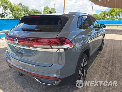 2025 Volkswagen Atlas Cross Sport 2.0T SE w/Technology - zdjęcie 4 z 22 - miniatura