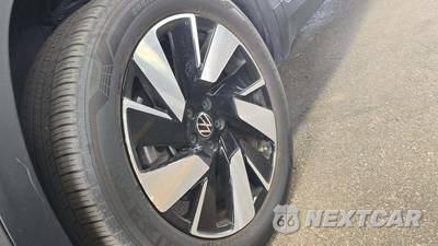 2025 Volkswagen Atlas Cross Sport 2.0T SE w/Technology - zdjęcie 19 z 22 - miniatura
