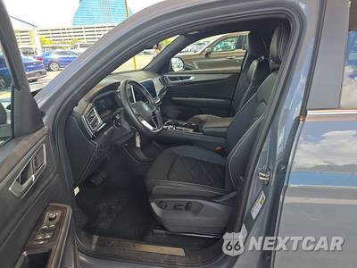 2025 Volkswagen Atlas Cross Sport 2.0T SE w/Technology - zdjęcie 7 z 22 - miniatura