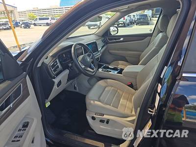 2025 Volkswagen Atlas 2.0T SEL - zdjęcie 7 z 21 - miniatura