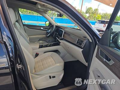 2025 Volkswagen Atlas 2.0T SEL - zdjęcie 8 z 21 - miniatura