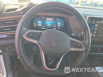 2025 Volkswagen Atlas 2.0T SE w/Technology - zdjęcie 10 z 22 - miniatura