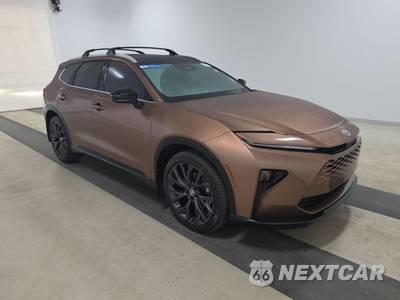 2026 Toyota Crown Signia Limited - zdjęcie 3 z 19 - miniatura
