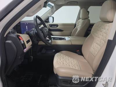 2025 Nissan Armada Platinum - zdjęcie 7 z 21 - miniatura