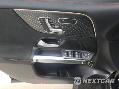 2024 Mercedes-Benz GLB 250 - zdjęcie 9 z 31 - miniatura