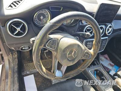 2016 Mercedes-Benz CLA 250 4MATIC - zdjęcie 10 z 31 - miniatura