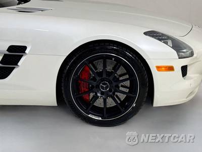 2012 Mercedes-Benz SLS AMG Roadster Convertible - zdjęcie 39 z 40 - miniatura