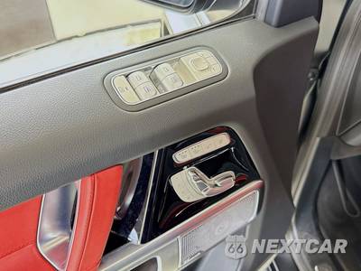 2024 Mercedes-Benz AMG G 63 4MATIC - zdjęcie 12 z 40 - miniatura