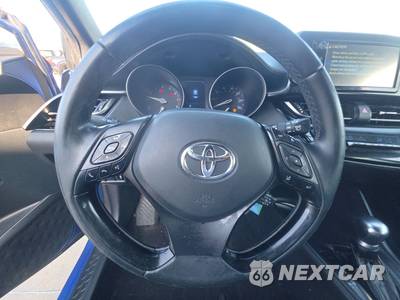 2018 Toyota C-HR XLE - zdjęcie 10 z 22 - miniatura