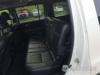 2014 Honda Pilot Touring w/Navigation & RES - zdjęcie 16 z 21 - miniatura