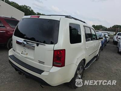 2014 Honda Pilot Touring w/Navigation & RES - zdjęcie 4 z 21 - miniatura
