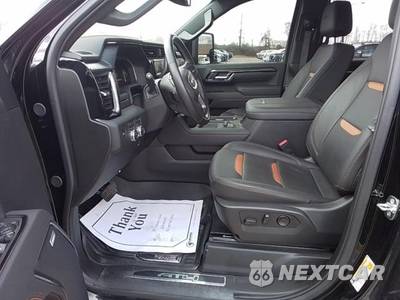 2026 GMC Sierra 2500HD AT4 Crew Cab Medium Bed - zdjęcie 10 z 13 - miniatura