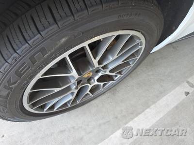 2015 Porsche Macan S - zdjęcie 8 z 23 - miniatura