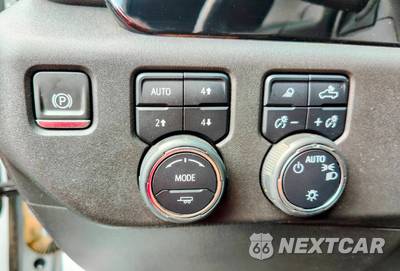 2022 Chevrolet Silverado 1500 LT Crew Cab Short Bed 1LT - zdjęcie 20 z 44 - miniatura