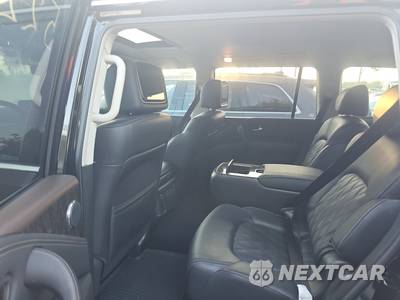 2023 Nissan Armada Platinum - zdjęcie 13 z 20 - miniatura