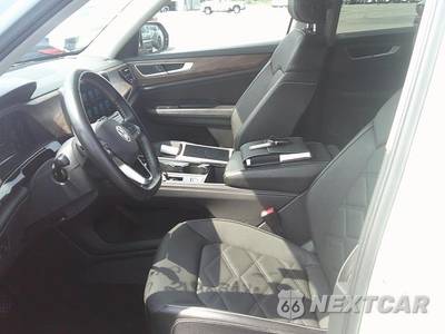 2025 Volkswagen Atlas 2.0T SE w/Technology - zdjęcie 13 z 32 - miniatura