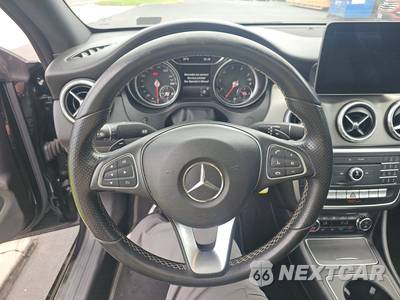 2018 Mercedes-Benz CLA 250 - zdjęcie 10 z 29 - miniatura