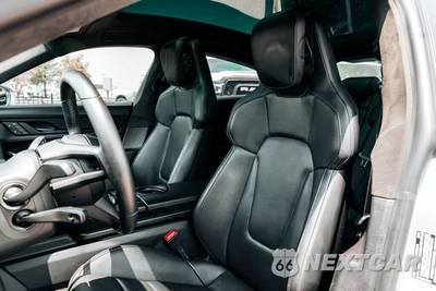 2022 Porsche Taycan GTS - zdjęcie 20 z 50 - miniatura