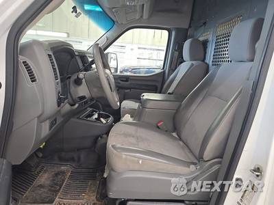 2021 Nissan NV2500 HD Cargo SV High Roof 146.1" WB - zdjęcie 7 z 37 - miniatura