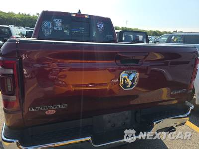 2023 Ram 1500 Laramie Crew Cab Short Bed - zdjęcie 5 z 31 - miniatura