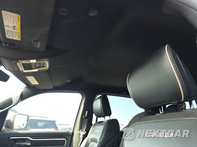2023 Ram 1500 Laramie Crew Cab Short Bed - zdjęcie 17 z 31 - miniatura
