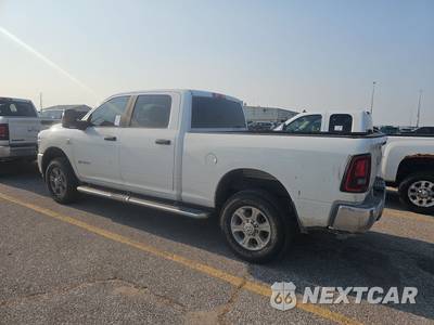 2026 Ram 2500 Big Horn Crew Cab Medium Bed - zdjęcie 6 z 28 - miniatura