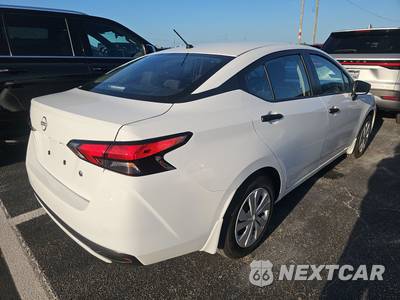 2025 Nissan Versa S - zdjęcie 4 z 20 - miniatura