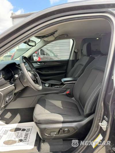 2023 Jeep Grand Cherokee Laredo - zdjęcie 7 z 14 - miniatura