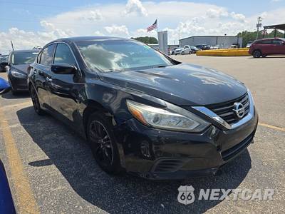 2017 Nissan Altima 2.5 S - zdjęcie 3 z 47 - miniatura