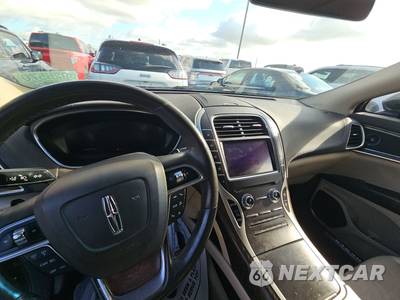 2020 Lincoln Nautilus Reserve - zdjęcie 11 z 26 - miniatura