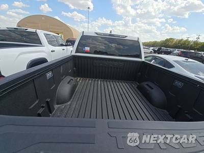 2026 Toyota Tundra Limited Crew Cab Short Bed - zdjęcie 23 z 26 - miniatura