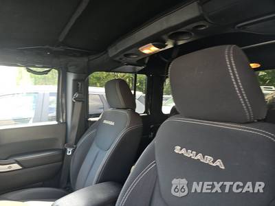 2016 Jeep Wrangler Unlimited Sahara - zdjęcie 19 z 27 - miniatura