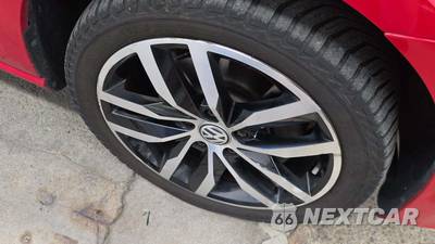 2016 Volkswagen Golf 1.8T SE Hatchback - zdjęcie 22 z 27 - miniatura