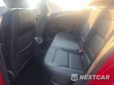 2016 Volkswagen Golf 1.8T SE Hatchback - zdjęcie 13 z 27 - miniatura