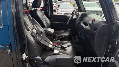 2016 Jeep Wrangler Unlimited Hard Rock Edition - zdjęcie 8 z 12 - miniatura