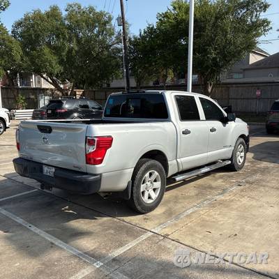 2018 Nissan TITAN S Crew Cab Short Bed - zdjęcie 6 z 13 - miniatura
