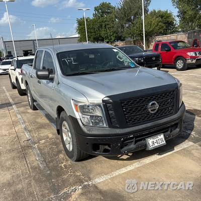 2018 Nissan TITAN S Crew Cab Short Bed - zdjęcie 3 z 13 - miniatura