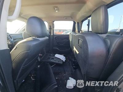 2018 Nissan TITAN S Crew Cab Short Bed - zdjęcie 10 z 13 - miniatura