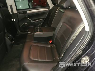 2021 Volkswagen Passat 2.0T SE - zdjęcie 13 z 22 - miniatura
