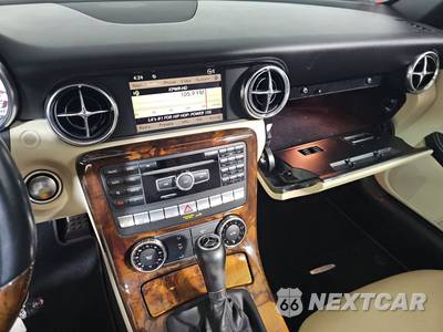 2012 Mercedes-Benz SLK 350 - zdjęcie 11 z 31 - miniatura