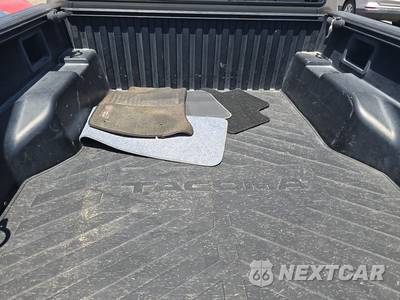 2006 Toyota Tacoma PreRunner Crew Cab Medium Bed - zdjęcie 17 z 30 - miniatura
