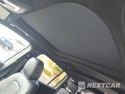 2020 Mercedes-Benz GLB 250 - zdjęcie 19 z 31 - miniatura